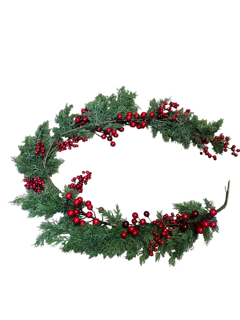 Traditions Garland